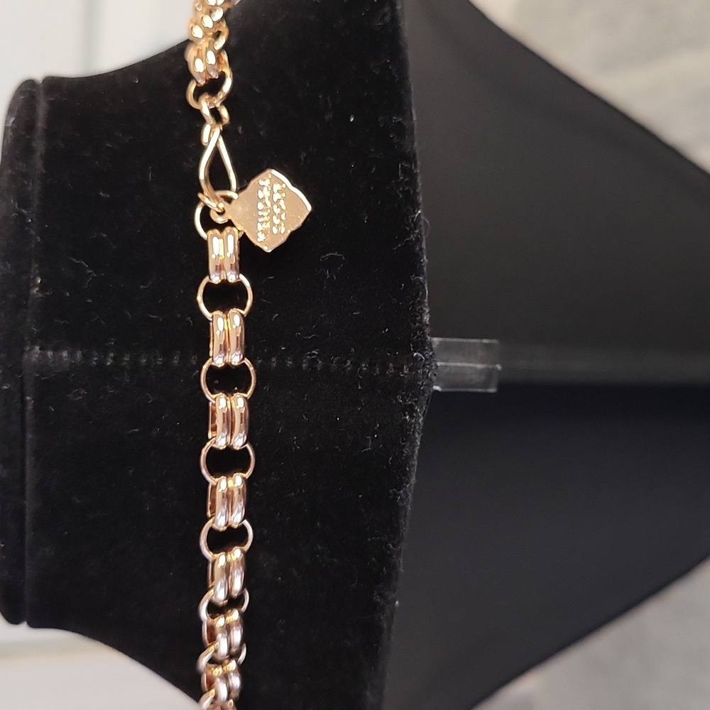 Kendra Scott Harlow Statement Necklace in Rose Quartz and Rose Gold - Picture 4 of 4